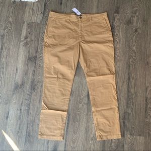 brown khaki pants from american eagle new with tags